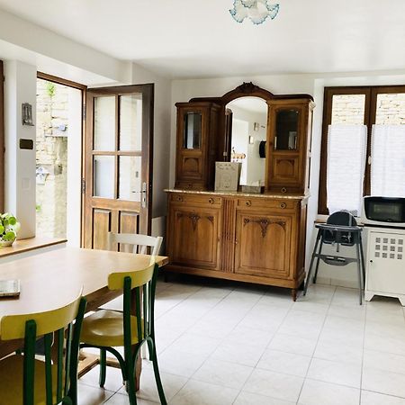 فيلا Rue De La Tour Du Pin Fontaine-Française المظهر الخارجي الصورة